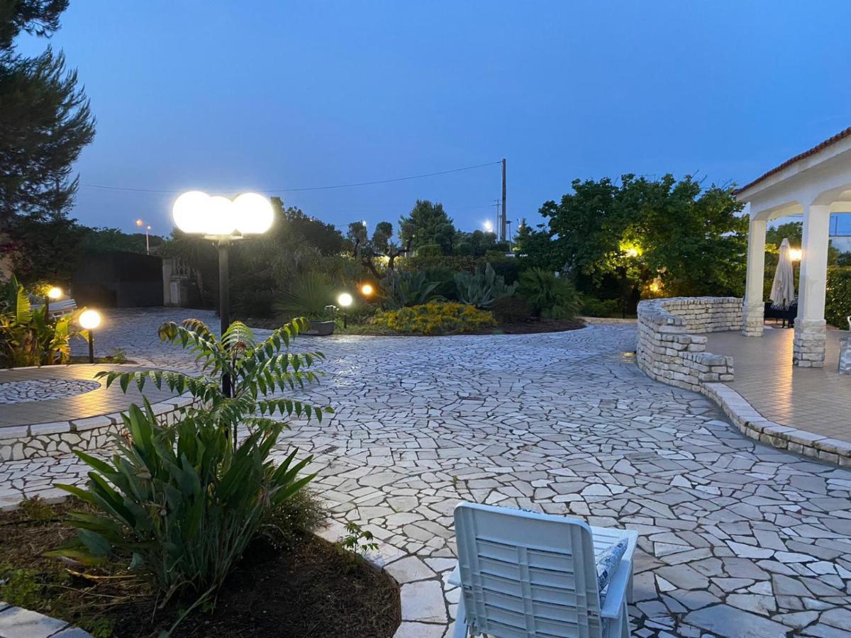 Villa Eugenia In Campomarino Di Maruggio, Puglia - Casa Vacanze Exterior photo